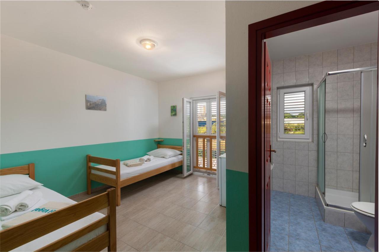 Hostel & Rooms Vagabundo Gajac 外观 照片